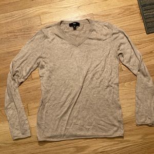 Womens beige sweater size medium